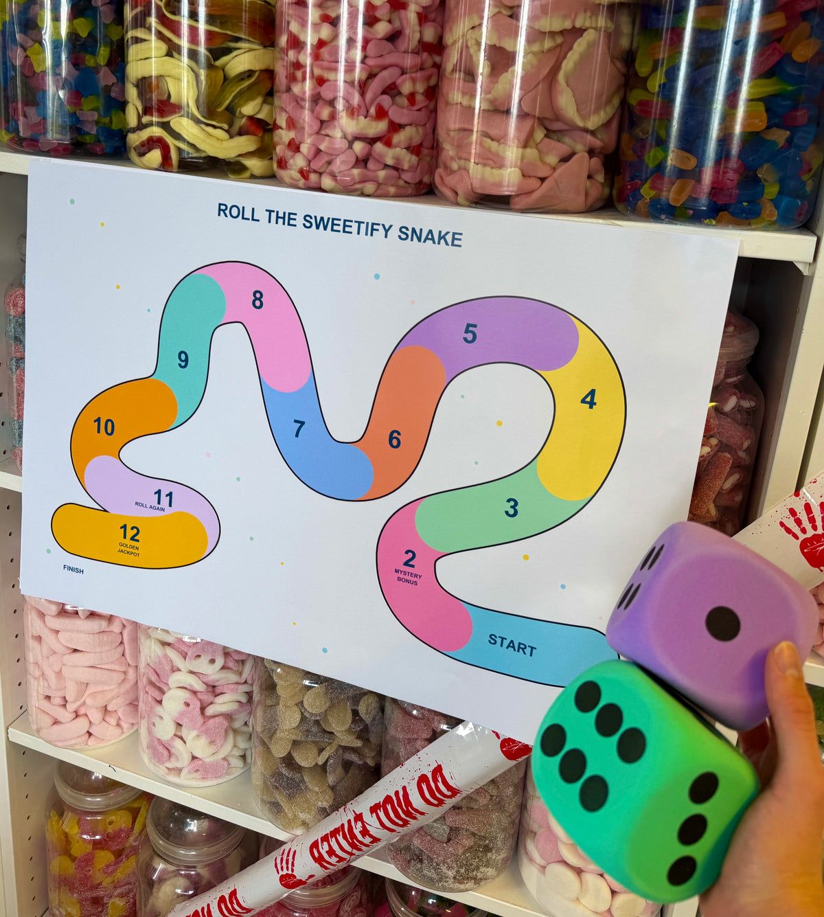 ROLL THE SWEETIFY SNAKE