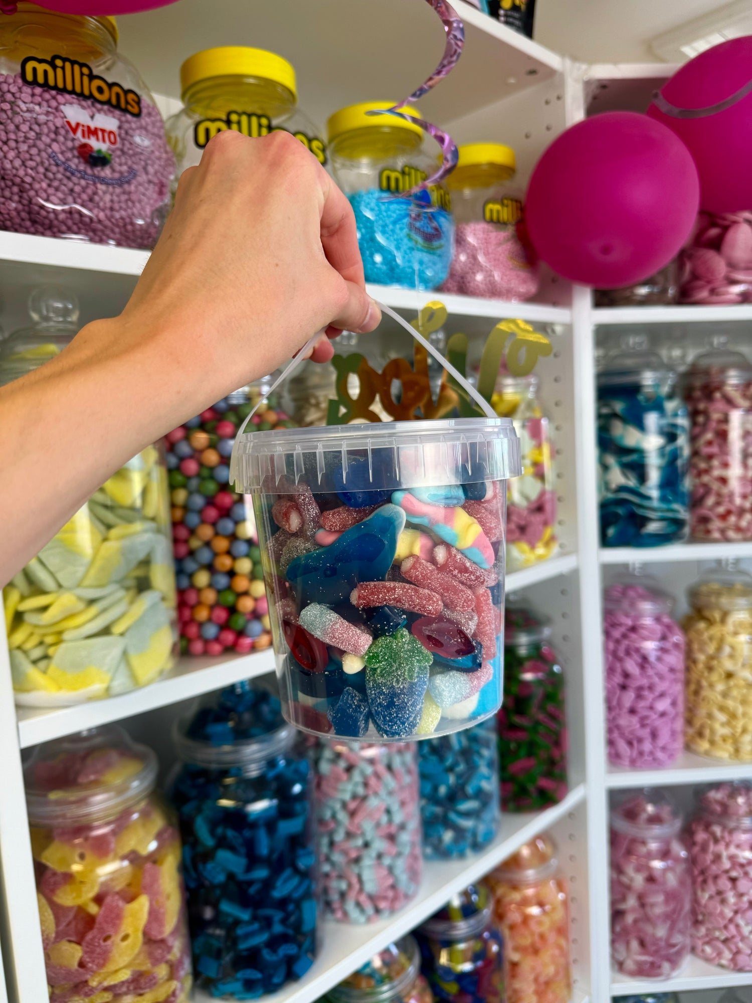 1KG PICK N MIX SWEET BUCKET
