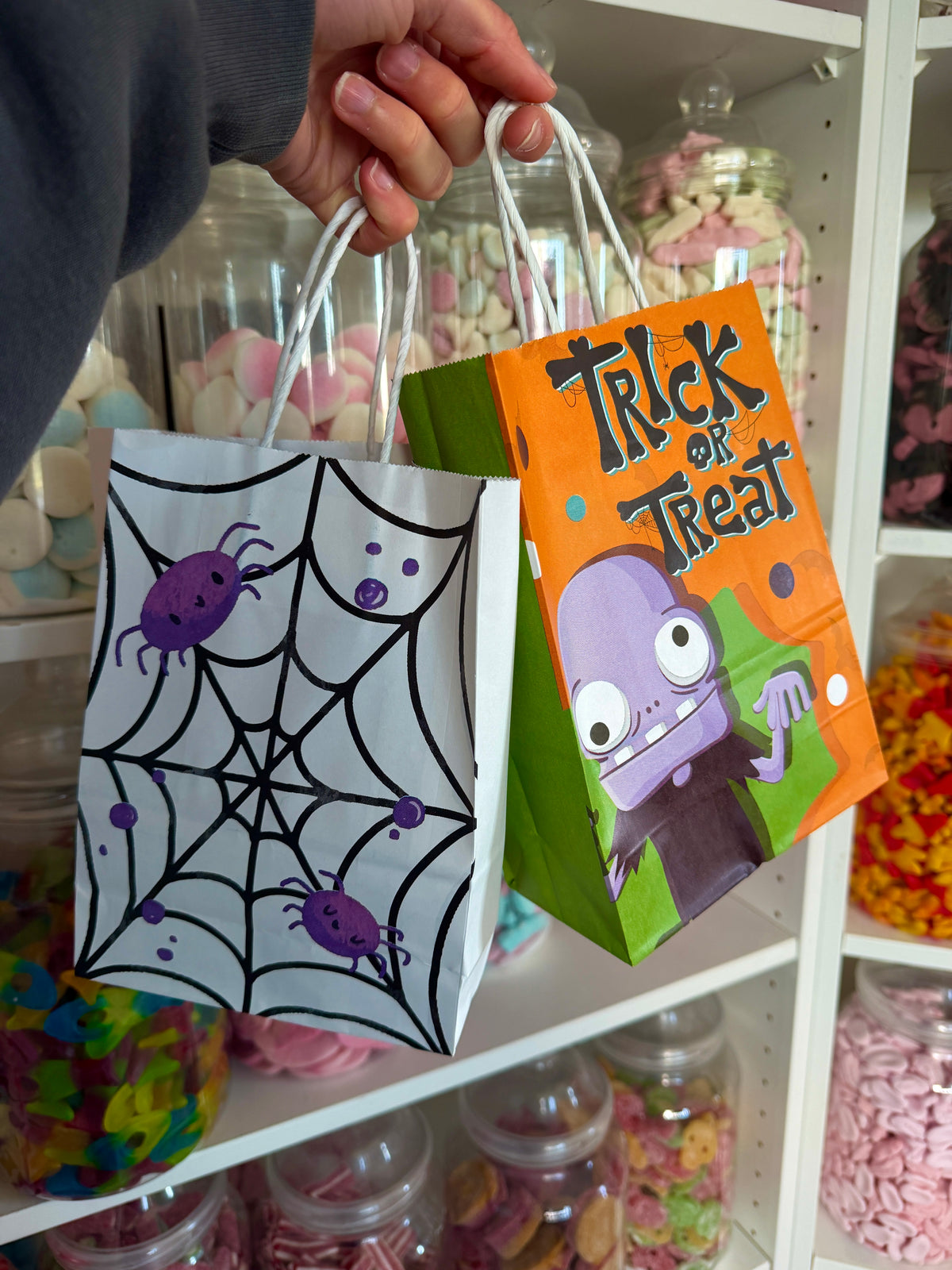 HALLOWEEN GOODIE BAGS