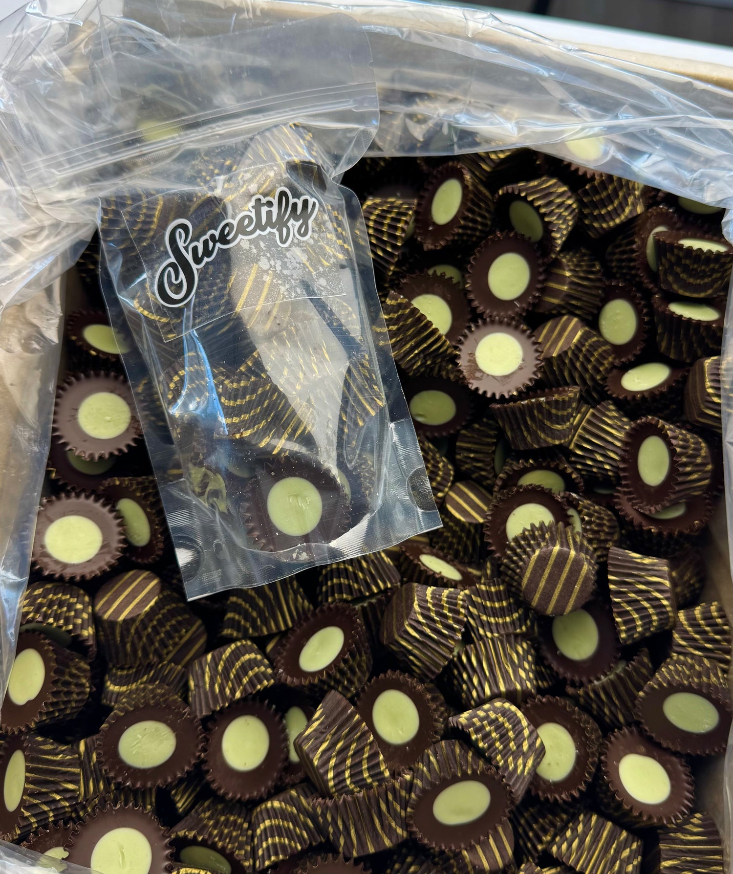 ICY CUPS CHOCOLATE